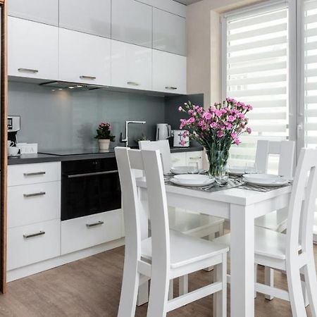 Arianska 6 Apartments By Let'S Cracovia Exterior foto